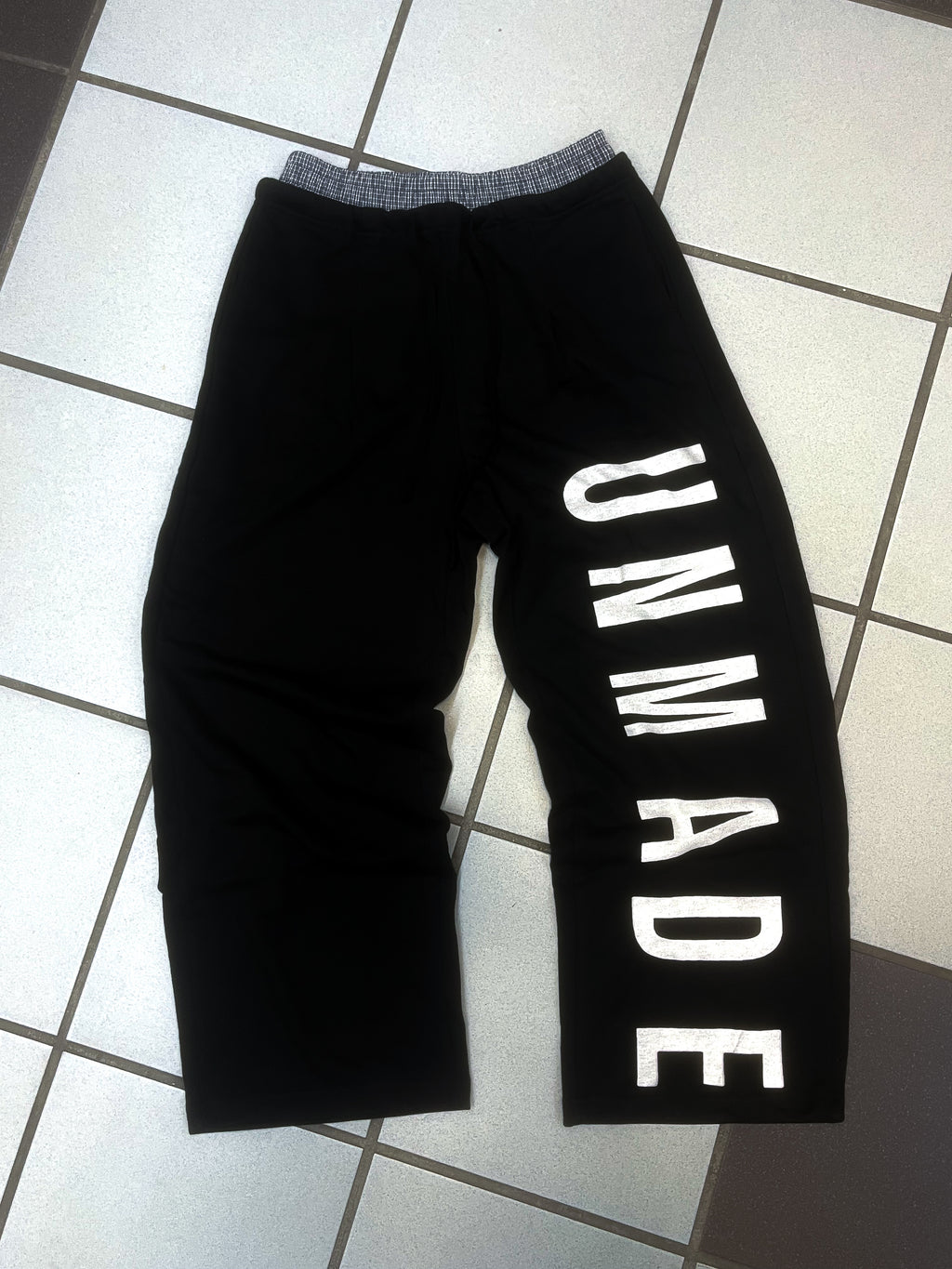 DOUBLE WAIST BOXER SWEATPANTS